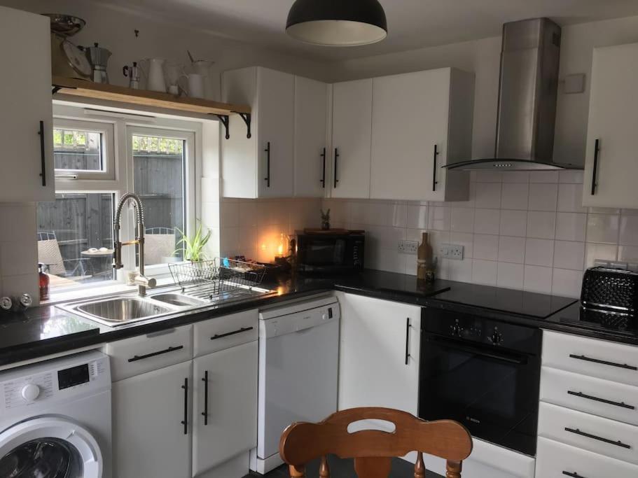 Herb Garden Bungalow Villa Nazeing Екстериор снимка