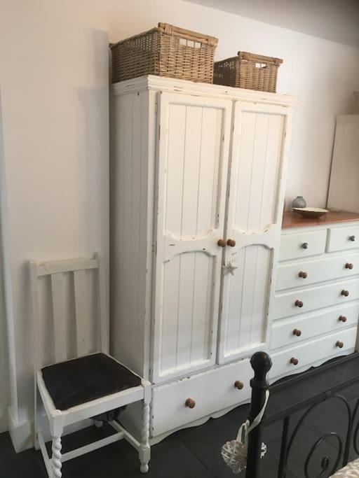 Herb Garden Bungalow Villa Nazeing Екстериор снимка